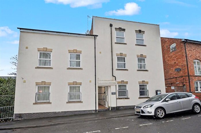 1 Bedroom Flat To Rent In Windsor Street, Leamington Spa, CV32