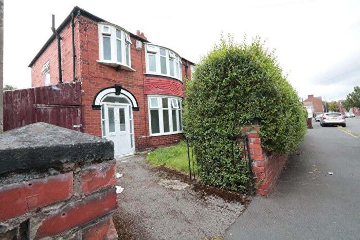 3 Bedroom Semi-Detached House To Rent In Marchwood Avenue, Chorlton, M21