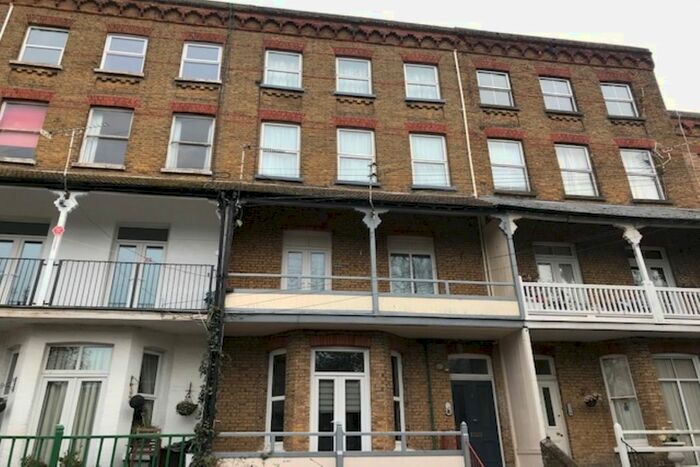 2 Bedroom Flat To Rent In Adrian Square, Westgate-On-Sea, Kent, CT8