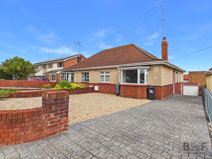 3 Bedroom Semi-Detached Bungalow To Rent In Gladstone Street, Staple Hill, BS16