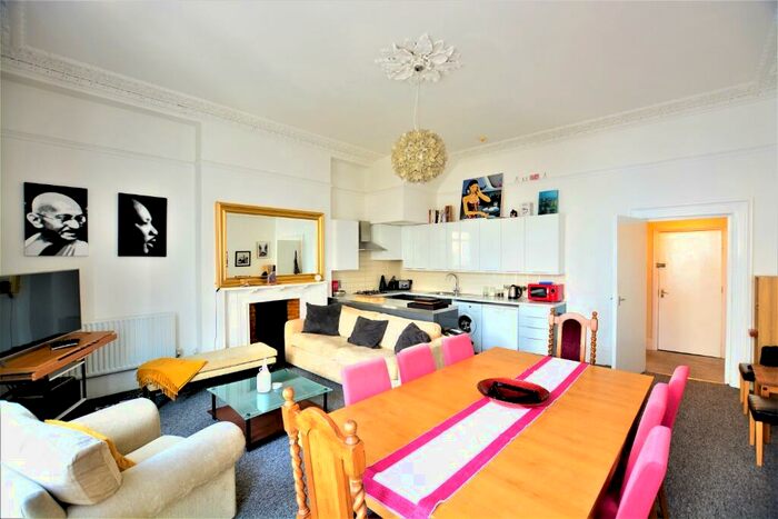 4 Bedroom Maisonette To Rent In Chesham Road, Brighton, BN2