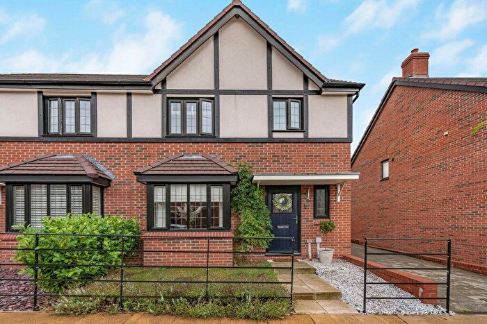 3 Bedroom Semi Detached House For Sale In Geoffrey Way, Congleton, CW12