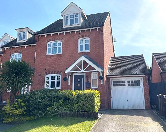 4 Bedroom Property For Sale In Bracken Way, Harworth, Doncaster, DN11