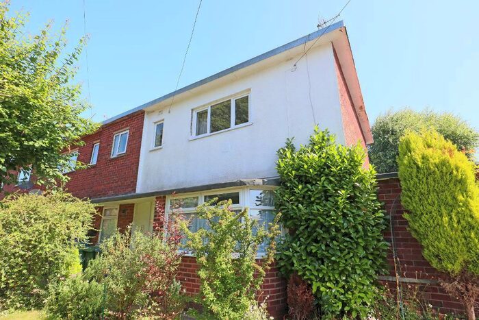 2 Bedroom Flat To Rent In Churchill Road, Stone, ST15