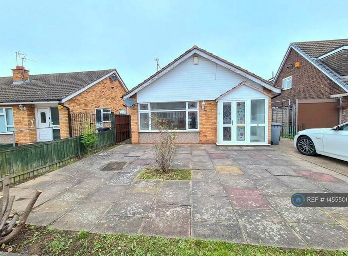 2 Bedroom Detached House To Rent In Coles Close, Leicester, LE4