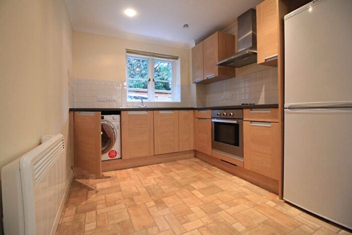 2 Bedroom Apartment To Rent In Yarmouth Road, Norwich, Norfolk, NR7