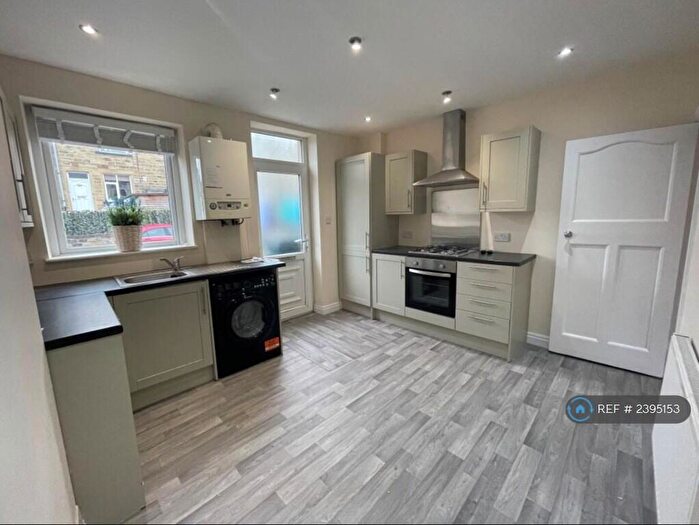 2 Bedroom Terraced House To Rent In Manville Walk, Keighley, BD22
