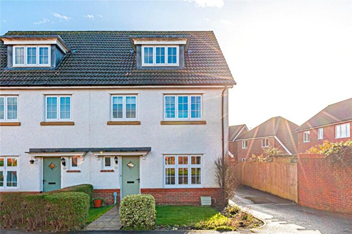 4 Bedroom Semi-Detached House For Sale In Leigh Woods Lane, Devizes, Wiltshire, SN10