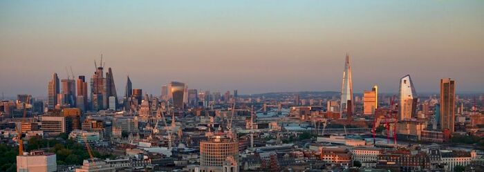 3 Bedroom Flat To Rent In New Oxford Street, WC1A