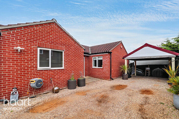2 Bedroom Bungalow For Sale In Hastings Court, Melton Constable, NR24