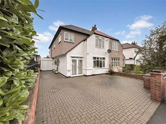 4 Bedroom Semi-Detached House For Sale In Ellison Road, Sidcup, Kent, DA15