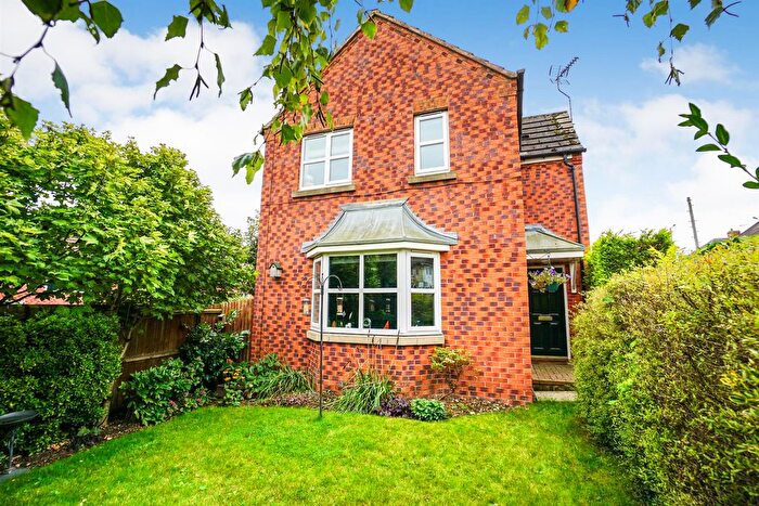3 Bedroom Detached House For Sale In Ivy Wood Gardens, Duckmanton, Chesterfield, S44