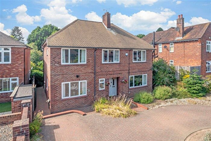 4 Bedroom Detached House For Sale In Sandyhurst Lane, Ashford, Kent, TN25
