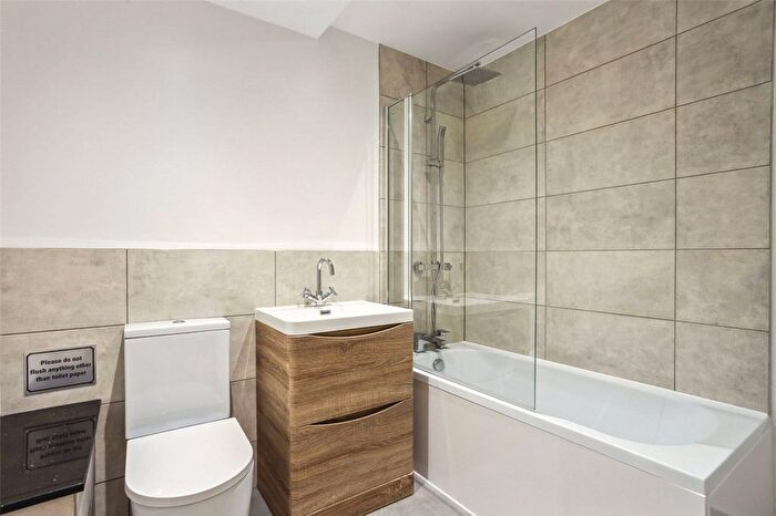 1 Bedroom Flat For Sale In Flat, Camden Street, Birmingham, West Midlands, B1
