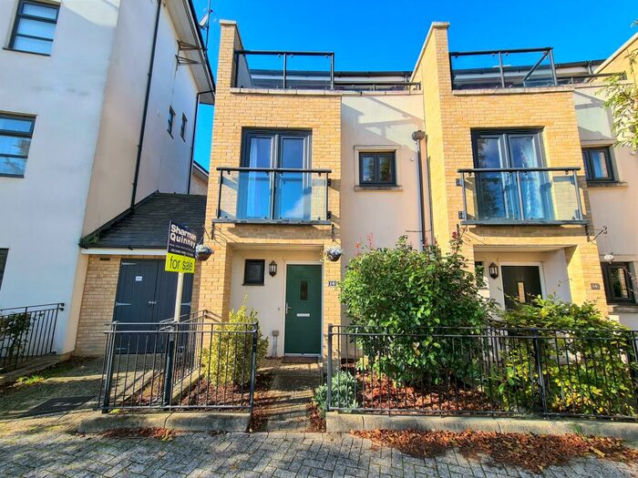 4 Bedroom House To Rent In Chariot Way, Orchard Park, Cambridge, CB4