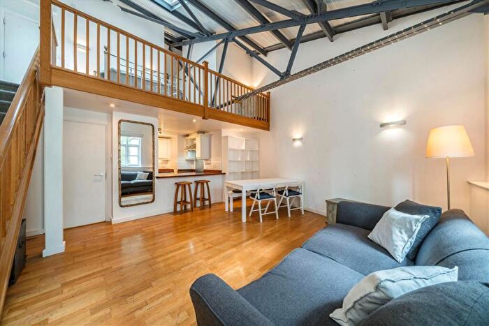1 Bedroom Flat For Sale In City Road, Old Street, EC1V