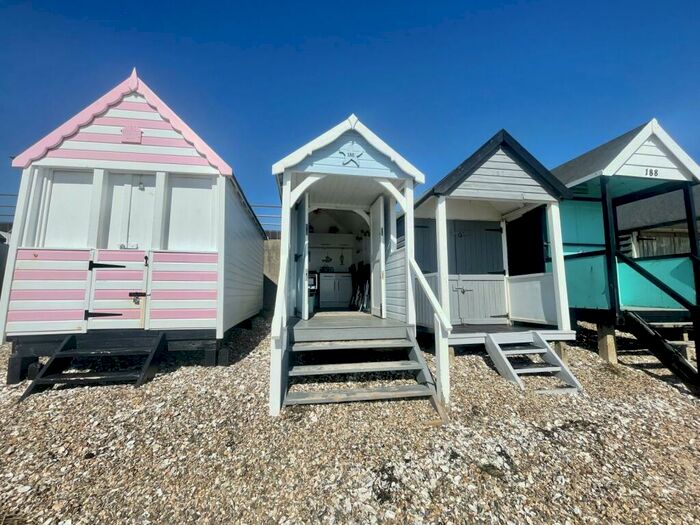 Detached House For Sale In Beach Hut, Thorpe Bay, Essex, SS1
