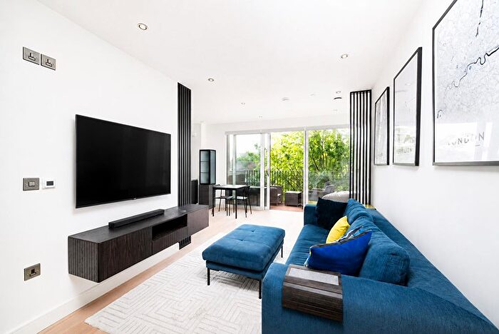 1 Bedroom Flat For Sale In Fermoy Road, Maida Vale, W9