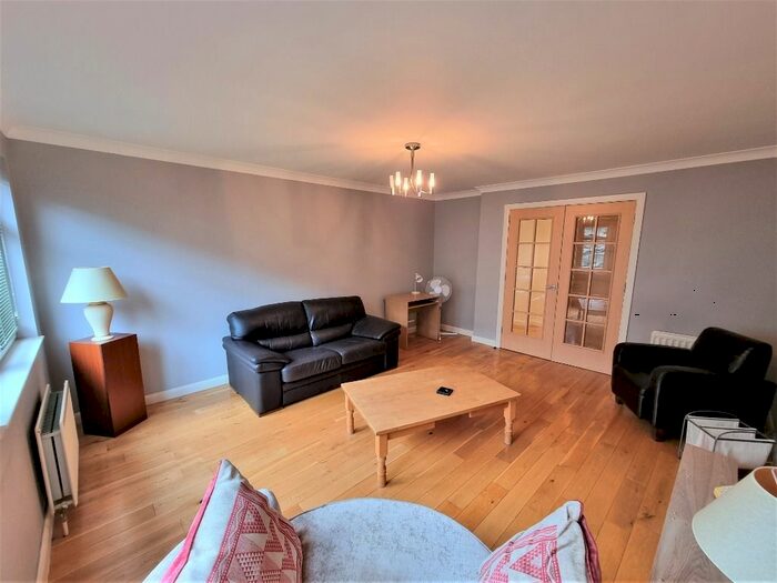 2 Bedroom Flat To Rent In Grandholm Crescent, Grandholm, Aberdeen, AB22