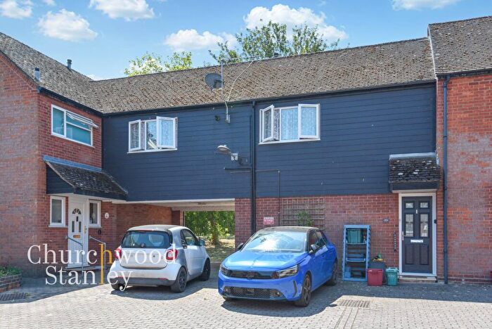 2 Bedroom Apartment For Sale In Colchester Road, Lawford, CO11
