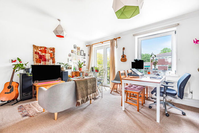 2 Bedroom Apartment To Rent In Dacre Park, Blackheath, London, SE13