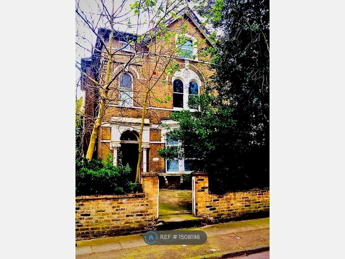 2 Bedroom Flat To Rent In Avon Road, London, SE4