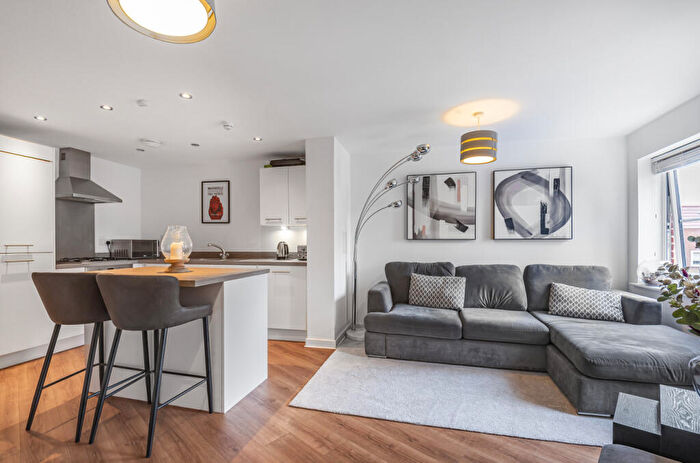 2 Bedroom Apartment For Sale In Scotts Road, Bromley, BR1