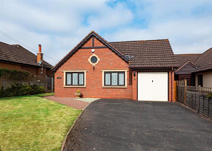 3 Bedroom Detached Bungalow For Sale In Meadow View, Horsebrook Lane, Brewood, ST19