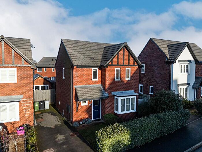 3 Bedroom Detached House For Sale In Lomas Way, Congleton, CW12