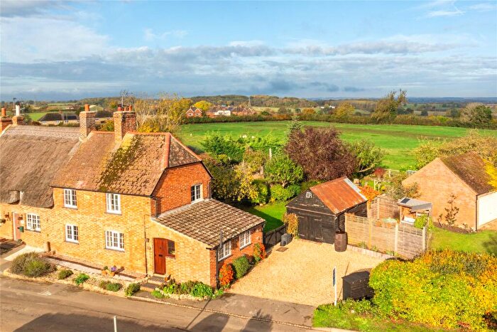 3 Bedroom End Of Terrace House For Sale In High Street, Nash, Milton Keynes, Buckinghamshire, MK17