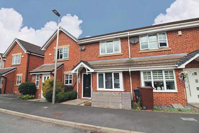 3 Bedroom Terraced House For Sale In Fieldings Close, Wigan, WN5