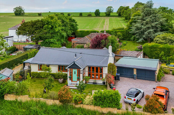 3 Bedroom Bungalow For Sale In Orcheston, Orcheston, Salisbury, SP3