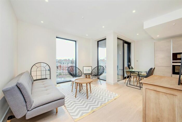 1 Bedroom Flat To Rent In Ebury Apartments, Sutherland Street, Pimlico, SW1V