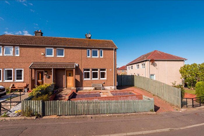 3 Bedroom Semi-Detached House For Sale In Pinkiehill Crescent, Musselburgh, EH21