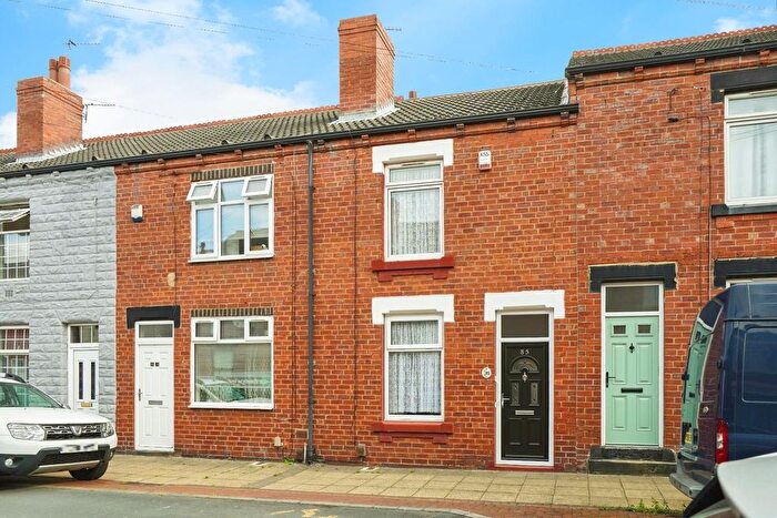 2 Bedroom Terraced House For Sale In Ambler Street, Castleford, WF10