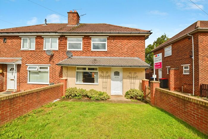 3 Bedroom Semi Detached House For Sale In Downham Avenue, Middlesbrough, TS3