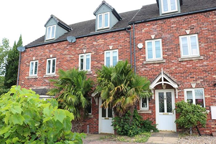 3 Bedroom Town House For Sale In Harris Gardens, Epworth, DN9