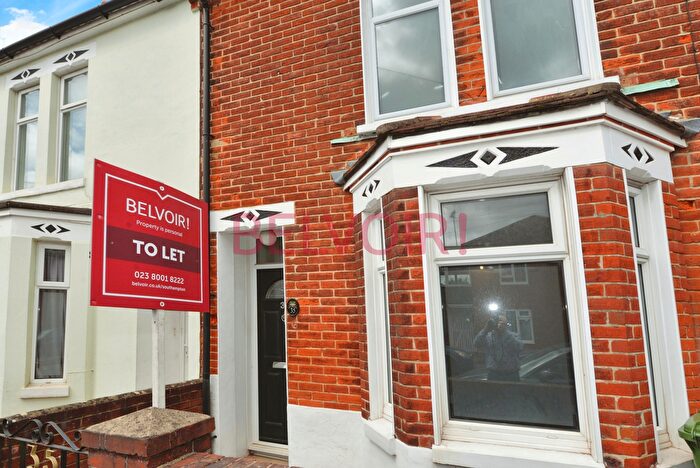 2 Bedroom Terraced House To Rent In Grove Road, Southampton, SO15