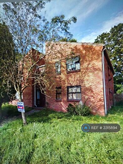 Studio To Rent In Old Bank Top, Birmingham, B31