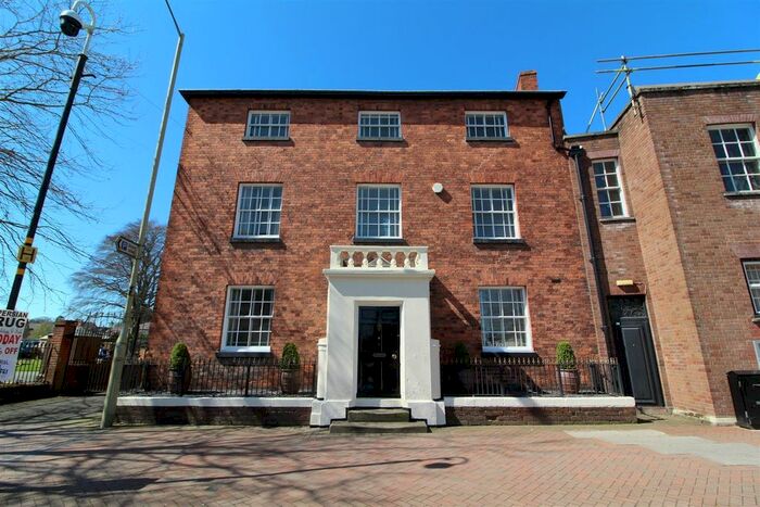 1 Bedroom Flat To Rent In Church Street, Oswestry, SY11