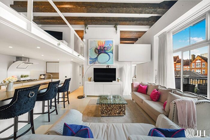 4 Bedroom Flat To Rent In Peterborough Road, London, SW6