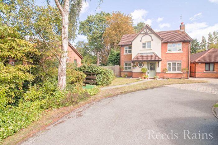 4 Bedroom Detached House For Sale In Farmers Heath, Great Sutton, Ellesmere Port, Cheshire, CH66