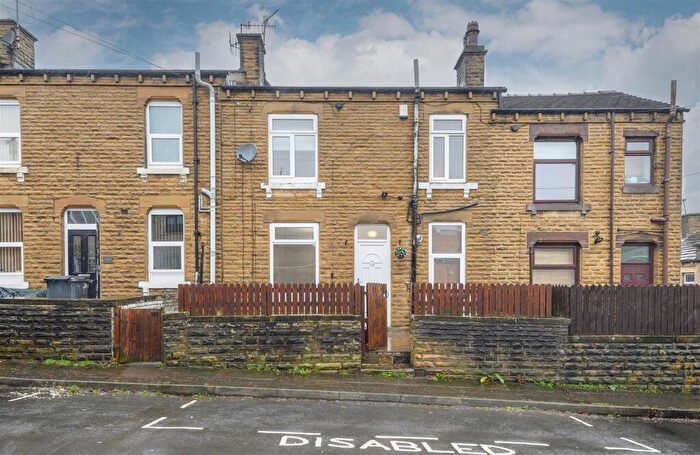 3 Bedroom Terraced House For Sale In , Brooke Street, Brighouse, HD6