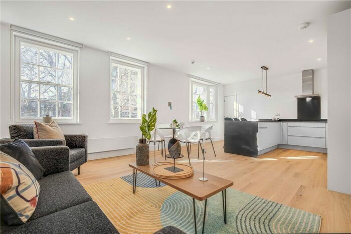 3 Bedroom Flat To Rent In Ashland Place, Marylebone, London, W1U