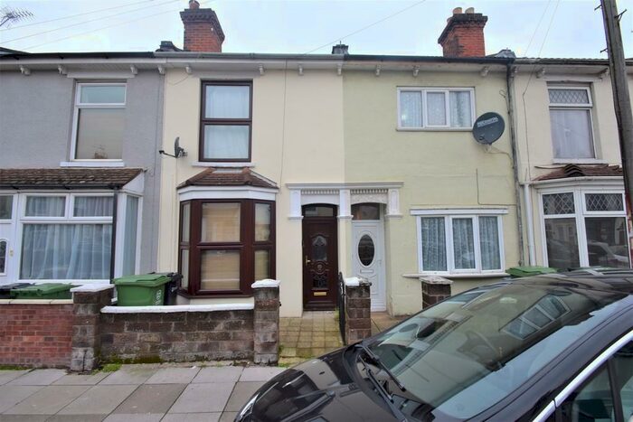 2 Bedroom Terraced House To Rent In Lynn Road, Portsmouth, PO2