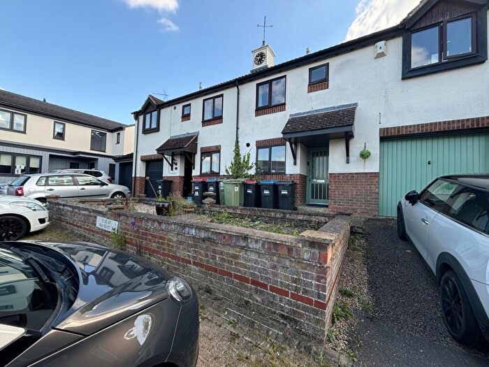 2 Bedroom House To Rent In Kirtlington, Downhead Park, Milton Keynes, MK15