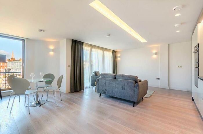 1 Bedroom Flat To Rent In Independents Road, Blackheath, London, SE3