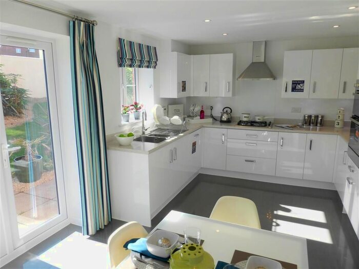 3 Bedroom Property To Rent In Wilkins Drive, Paignton, TQ4