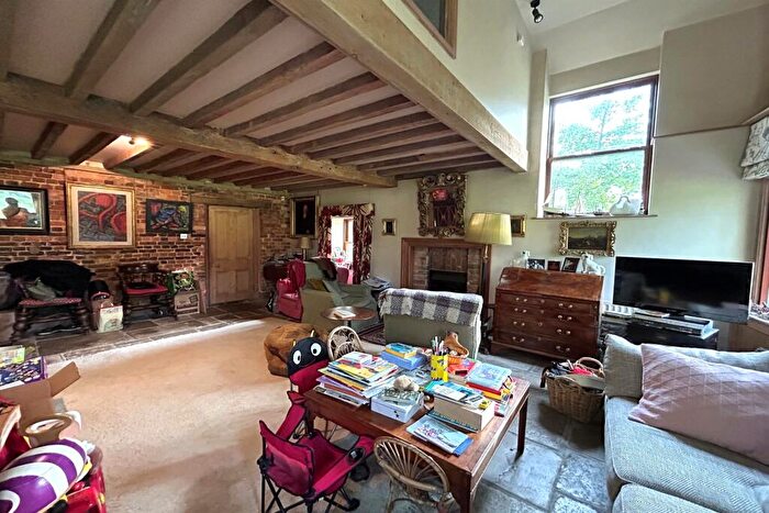 5 Bedroom Detached House To Rent In Affpuddle, DT2