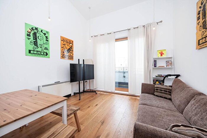 1 Bedroom Flat For Sale In Kingsland Road, Shoreditch, London, E2